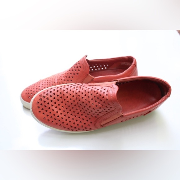 Ecco soft slip on shoes - Picture 10 of 16
